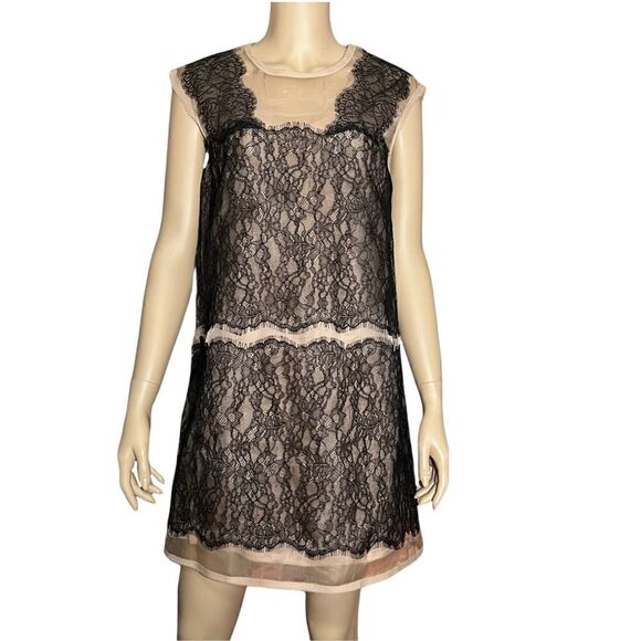 NWOT BCBG Maxazria Lace Dress - Picture 1 of 15